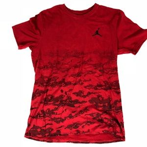 Jordan men’s tee size medium red